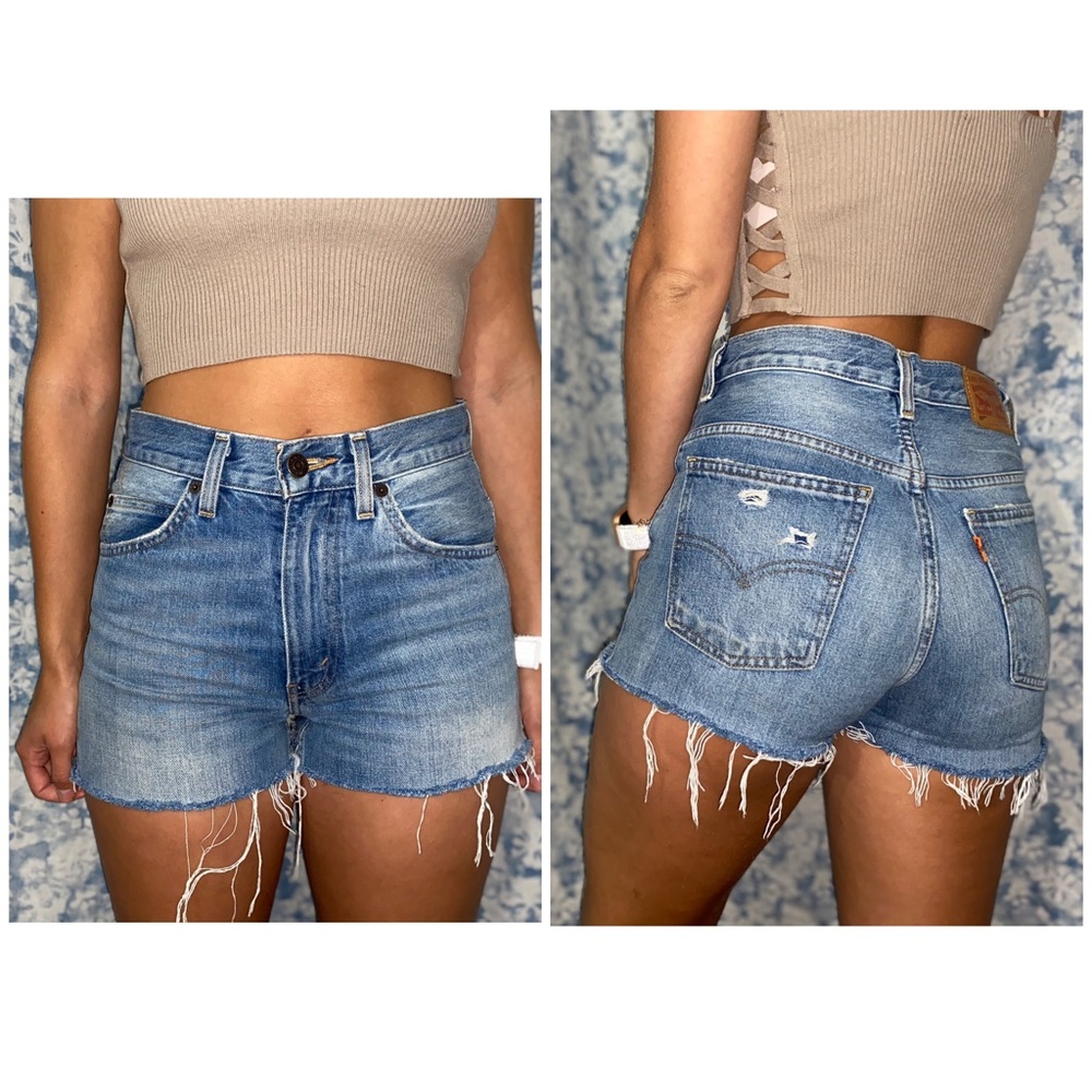 Levi’s high rise shorts
